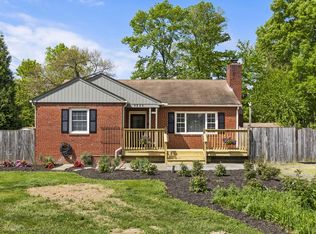 9220 Wildwood St, Lorton, VA 22079