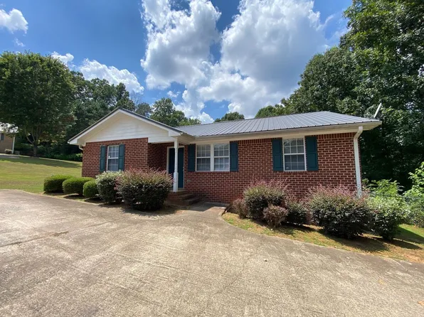 134 Hunters Run Rd, Athens, GA 30606