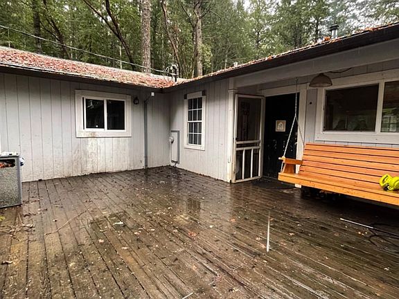 2nd image of 25098 Sherwood Road