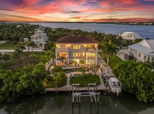 36 Lemon Bay Ln, Placida, FL 33946