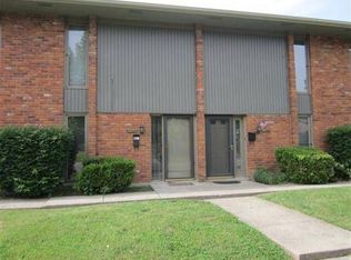 2423 Red Coach Dr, Springfield, OH 45503