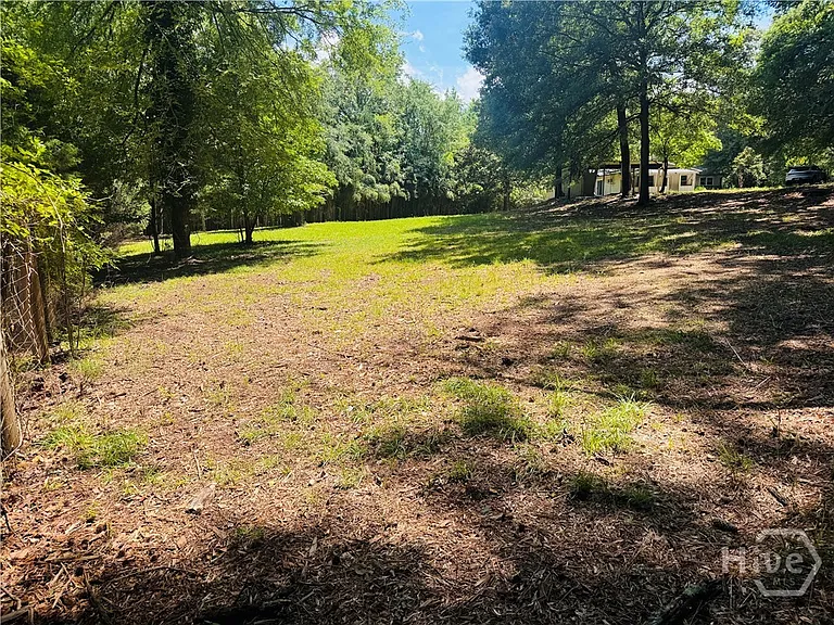 175 Homestead Dr — Photo 3