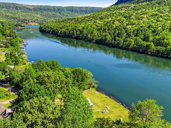 6th image of 18860 River Canyon Rd