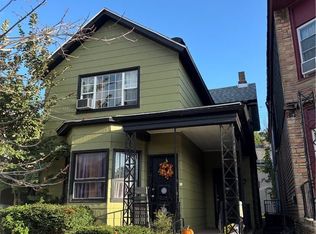 61 York St, Buffalo, NY 14213