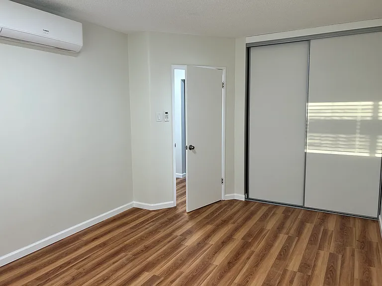 212 W Cypress St #5 — Photo 7