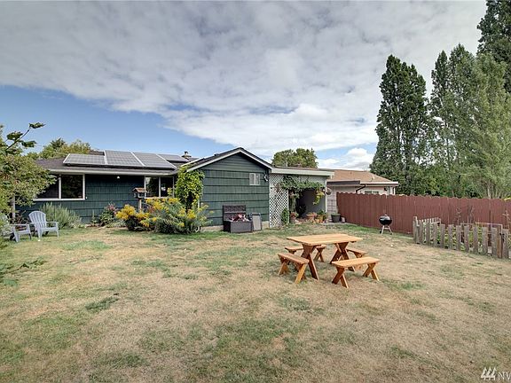 Accompanying a new 30 year roof are energy efficient solar panels. Double pane windows and an electric water heater also help keep energy costs low.