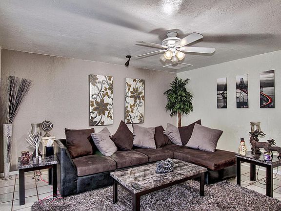 4th image of 8145 E Cypress St