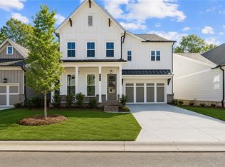 891 Eastman Ct, Hoschton, GA 30548