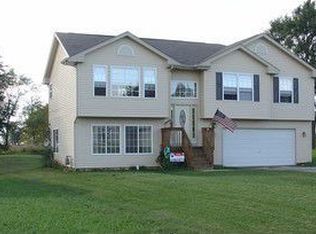 113 Benedict Dr SW, Poplar Grove, IL 61065