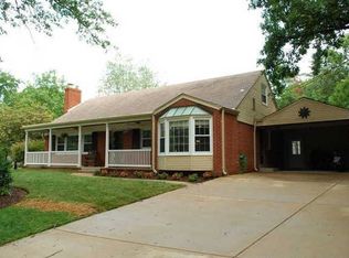 8719 Waterford Rd, Alexandria, VA 22308