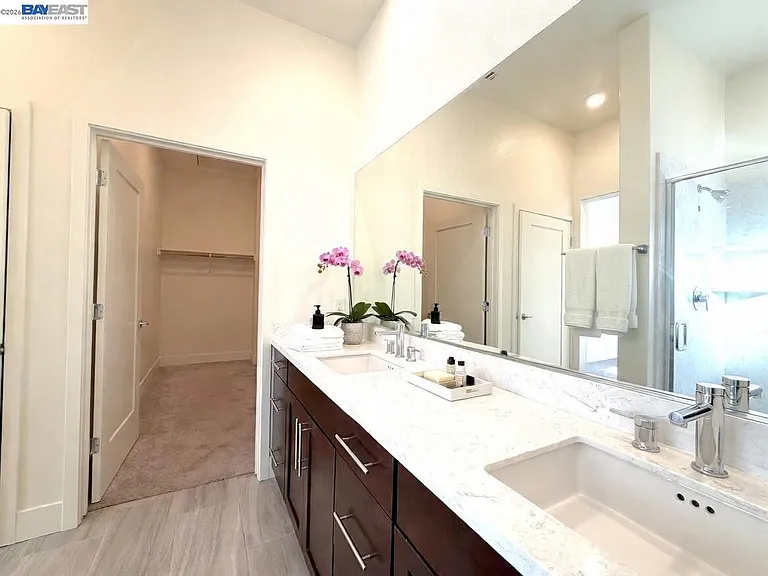1625 Delano St #31A — Photo 20