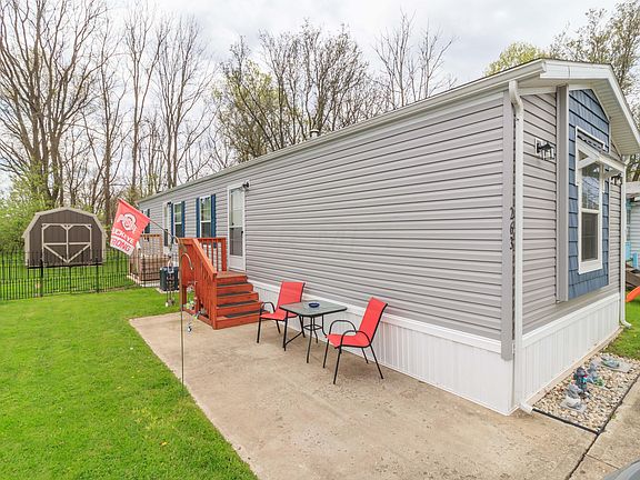 5th image of 210 Cedar St Lot 263