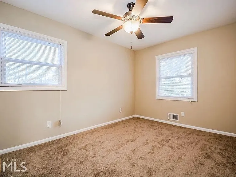 537 Reba Rd — Photo 23