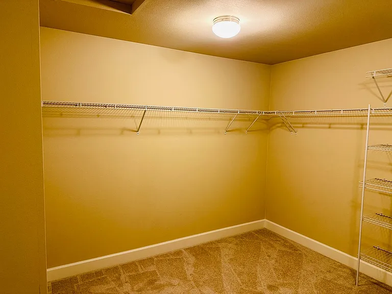 12510 NW 34th Ct — Photo 28