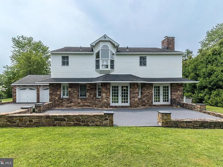 38 Chestnut Valley Dr — Photo 39