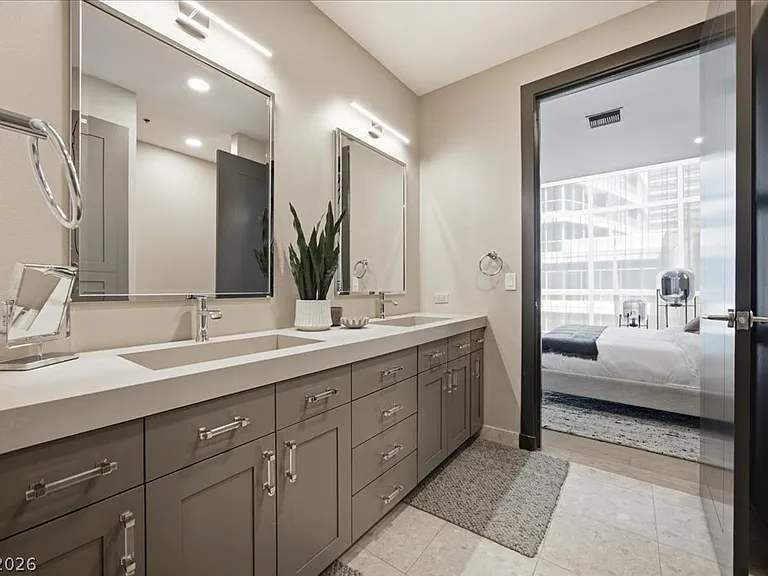4575 Dean Martin Dr #307 — Photo 24