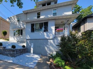 811 Pleasantview Ter #1, Ridgefield, NJ 07657