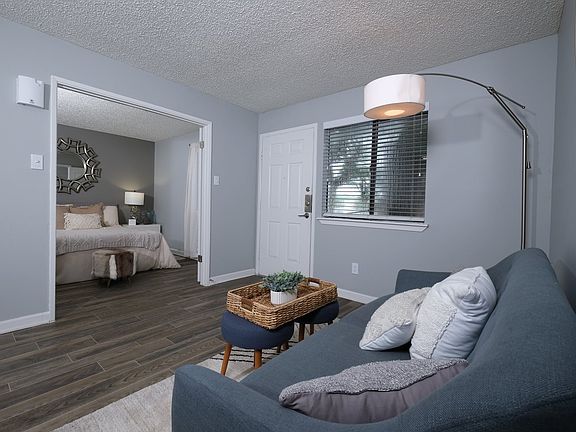 Desert Sands - Classic Living Room and Bedroom