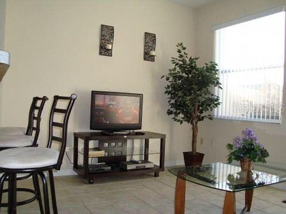 5th image of 5304 Paradise Cay Cir