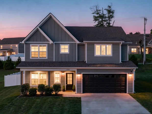 1323 Neyland Cir, Hixson, TN 37343
