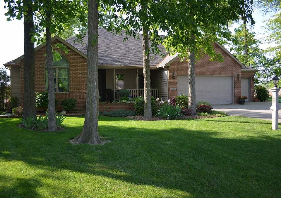 1st image of 1564 Wexford Ct