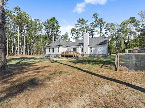 5th image of 1305 Ridgeway Rd