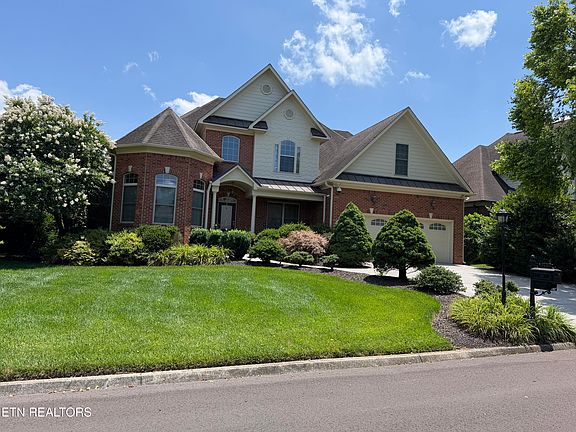 2nd image of 9700 Collier Pass Ln