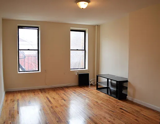 Rented by OvCo Realty | media 22