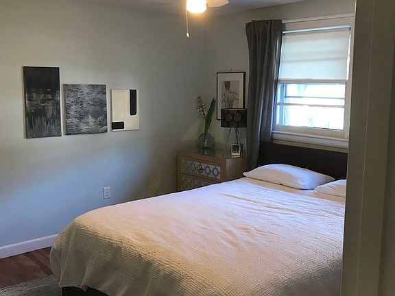 4th image of 55 Dalton St