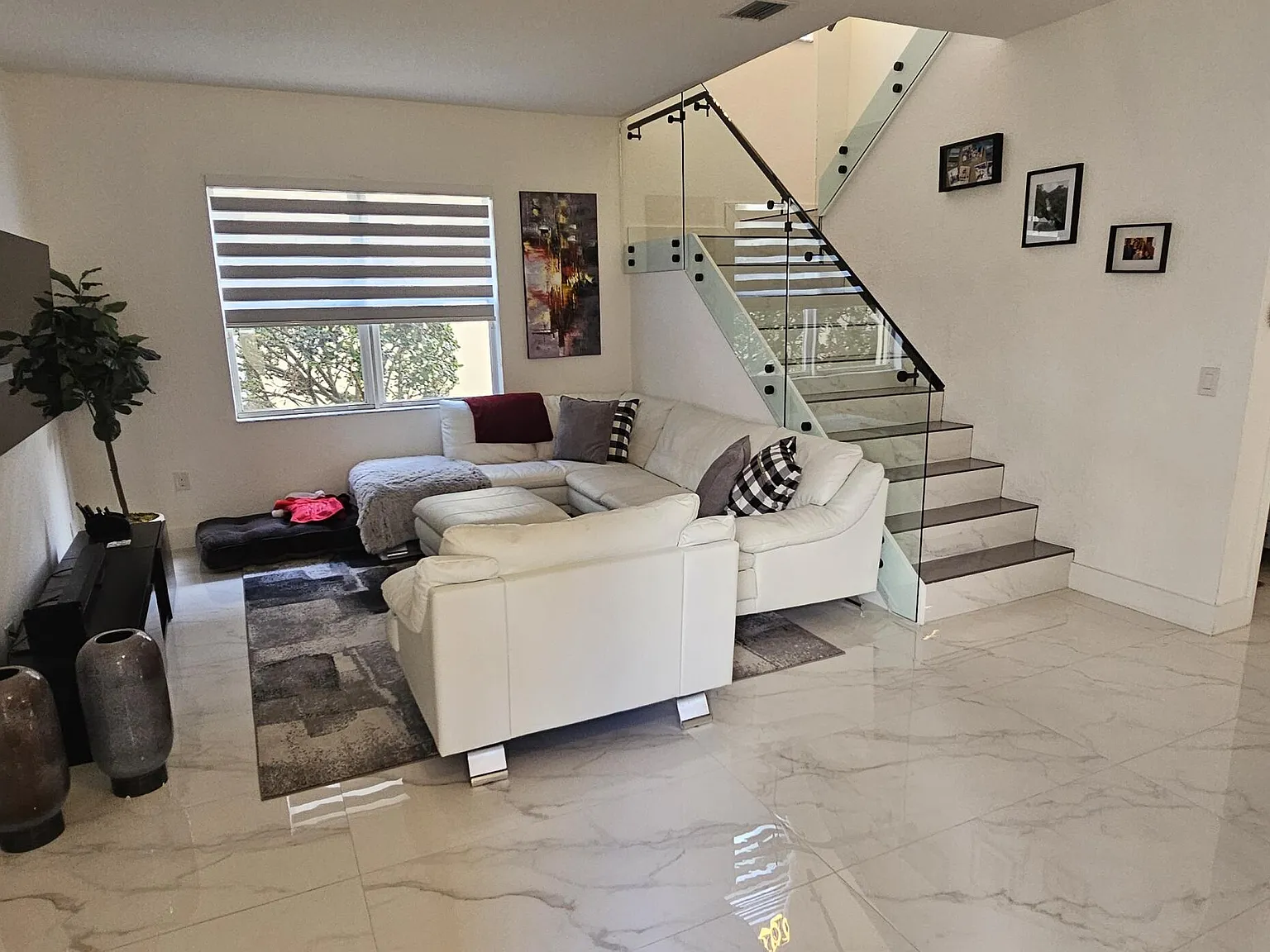 3 bed, 2.5 bath, 1843 sqft, $4,500 — Photo 4