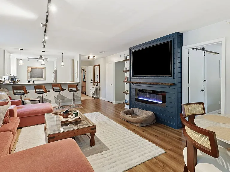 1161 Shadow Lake Cir #J — Photo 14