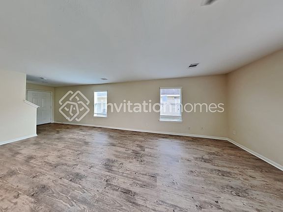 4th image of 8627 Chaletford Dr