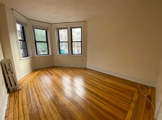 56 Burbank St #8, Boston, MA 02115