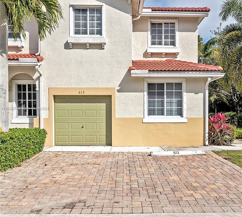 1st image of 21425 NW 13th Ct APT 513
