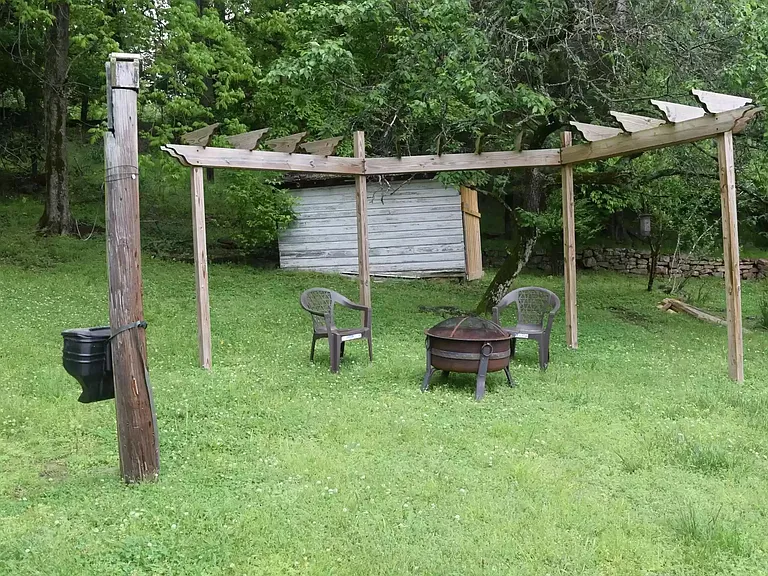580 Raulstontown Rd — Photo 10