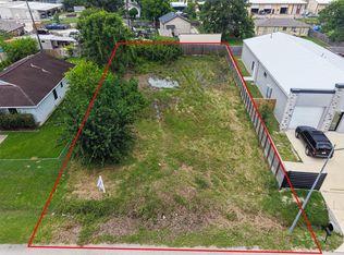 10034 Chickasaw Ln, Houston, TX 77041