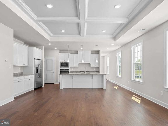 3rd image of 37088 Seagrove Way Unit 87