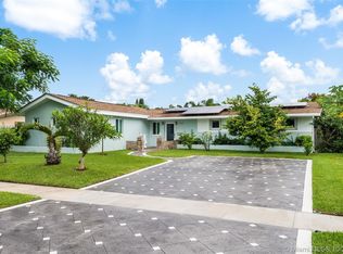 4311 Hayes St, Hollywood, FL 33021