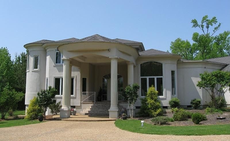 1st image of 3512 Barretts Ferry Dr