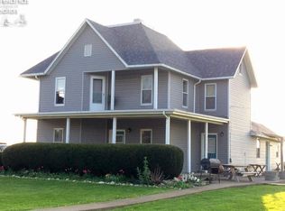 1390 N Tettau Rd, Port Clinton, OH 43452