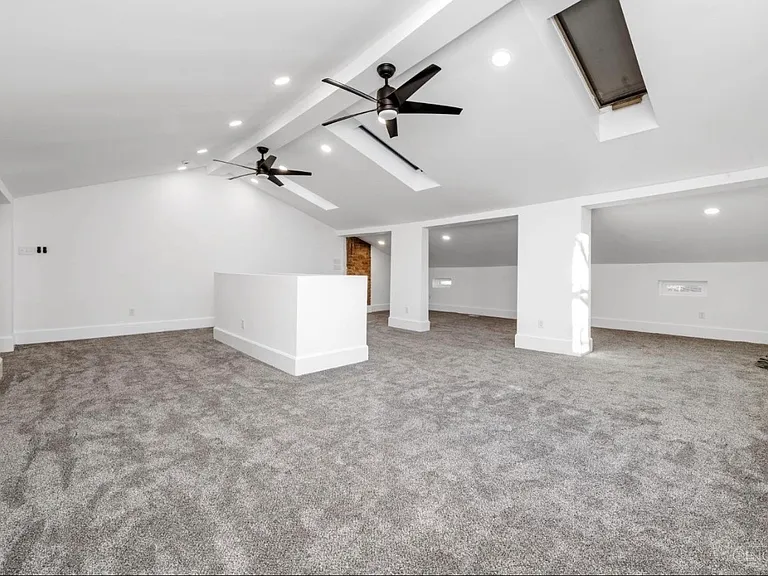 2321 W McMicken Ave — Photo 15