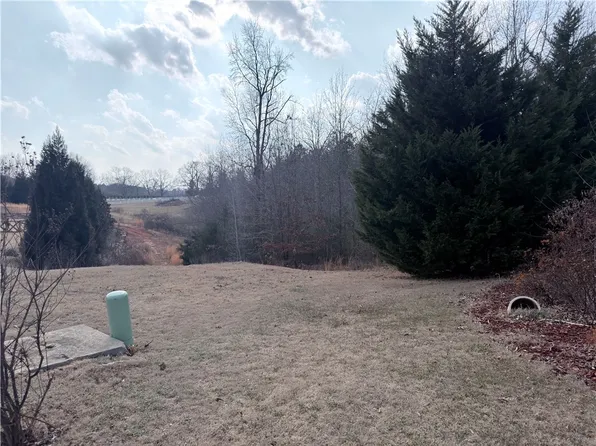304 Forked Oak Way, Fountain Inn, SC 29644