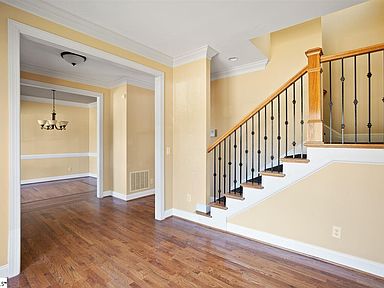 9 Rice St, Greenville, SC 29605 | MLS #1442937 | Zillow