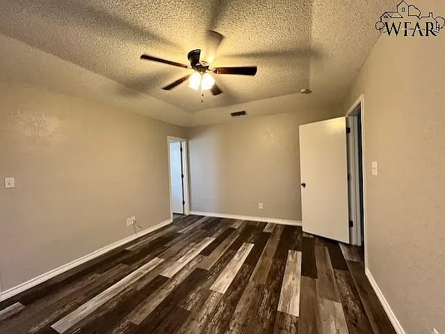 4800 Matterhorn Dr — Photo 11