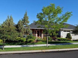 4153 SW Salmon Pl, Redmond, OR 97756