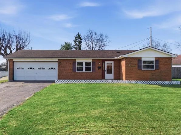 1861 Nebraska Dr, Xenia, OH 45385