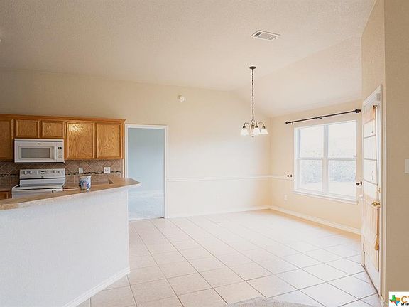 5th image of 2410 Gail Dr