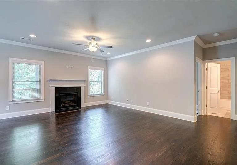 1317 Winfair Ln NE — Photo 16