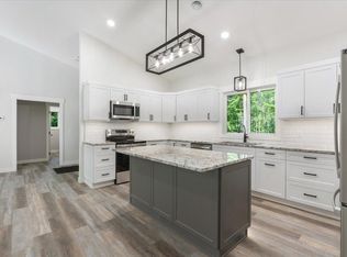 1622 Maplewood Ridge Rd, East Gull Lake, MN 56401
