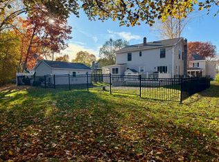 5 2nd St, Winslow, ME 04901